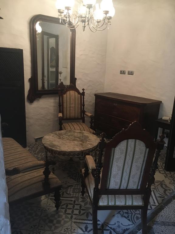 Stadthaus Mitten Im Kuenstlerviertel Von Arta Mit Zwei Wohnungen מראה חיצוני תמונה