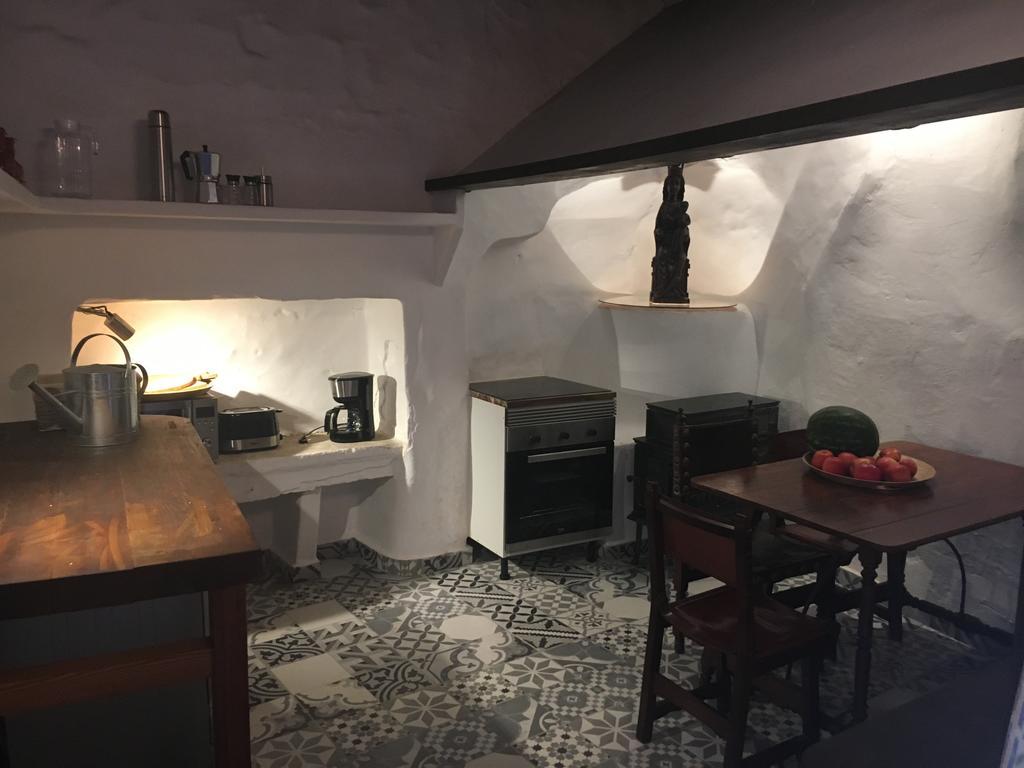 Stadthaus Mitten Im Kuenstlerviertel Von Arta Mit Zwei Wohnungen מראה חיצוני תמונה
